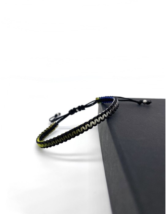 Zosimi Beads - Square Knot Bracelet - Black and... 2