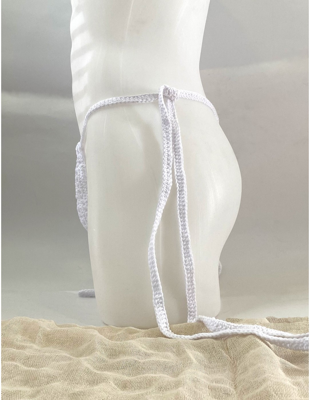 Plexis Wear - Vers String Harness - White
