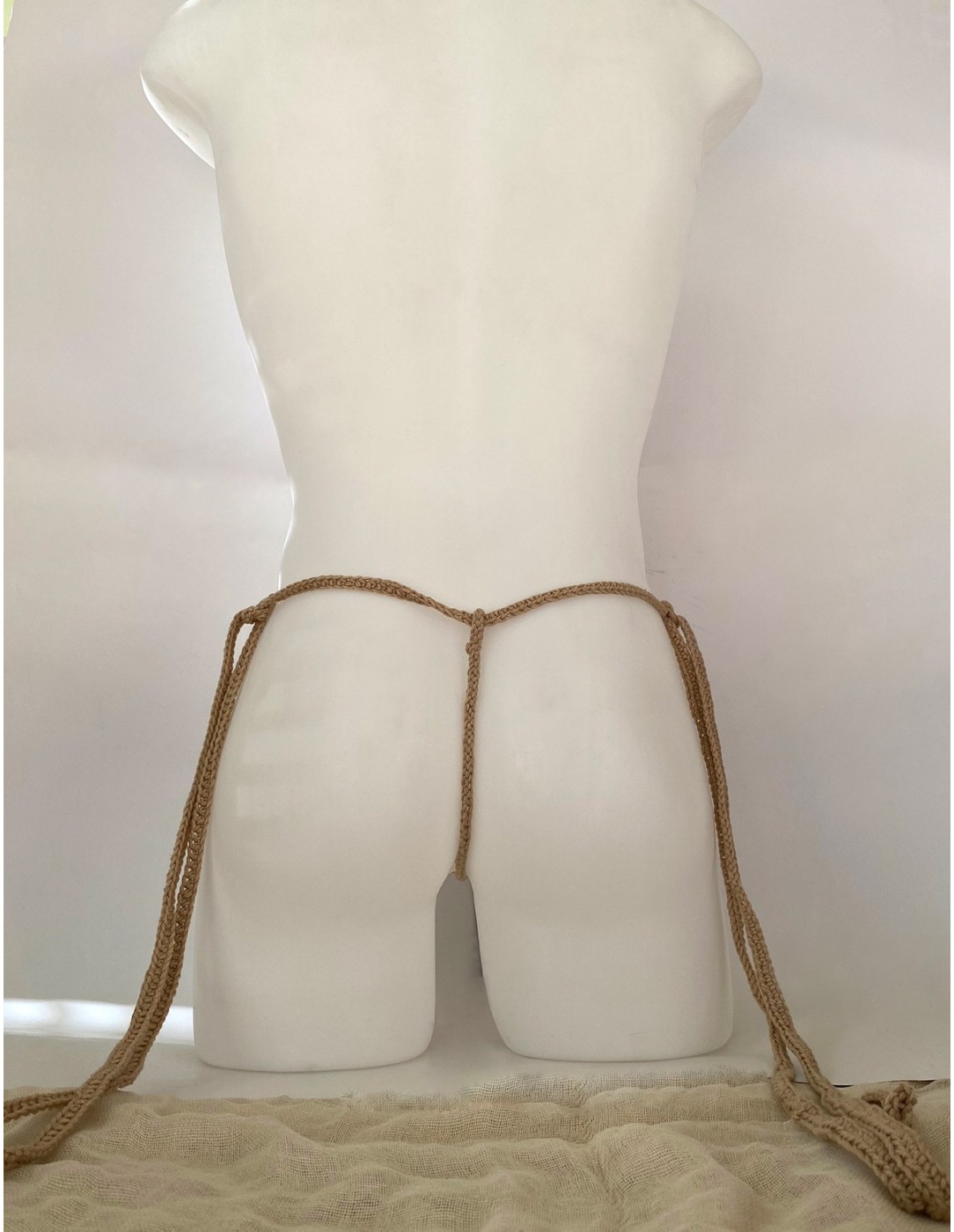 Plexis Wear - Vers String Harness - Beige