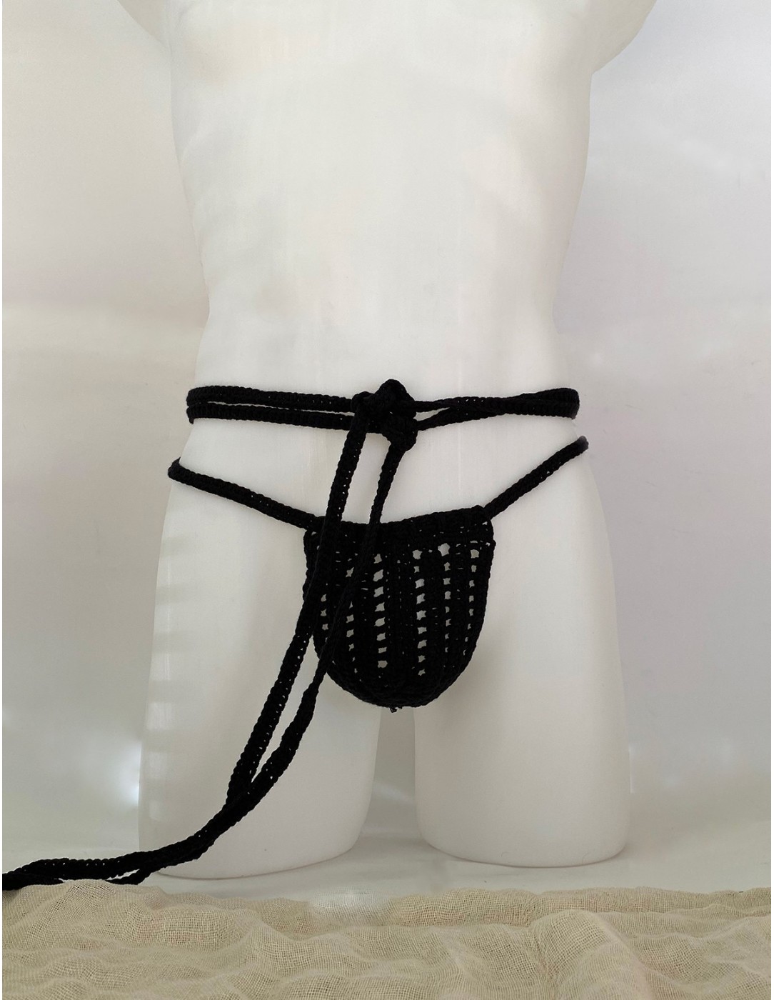 Plexis Wear - Vers String Harness - Black