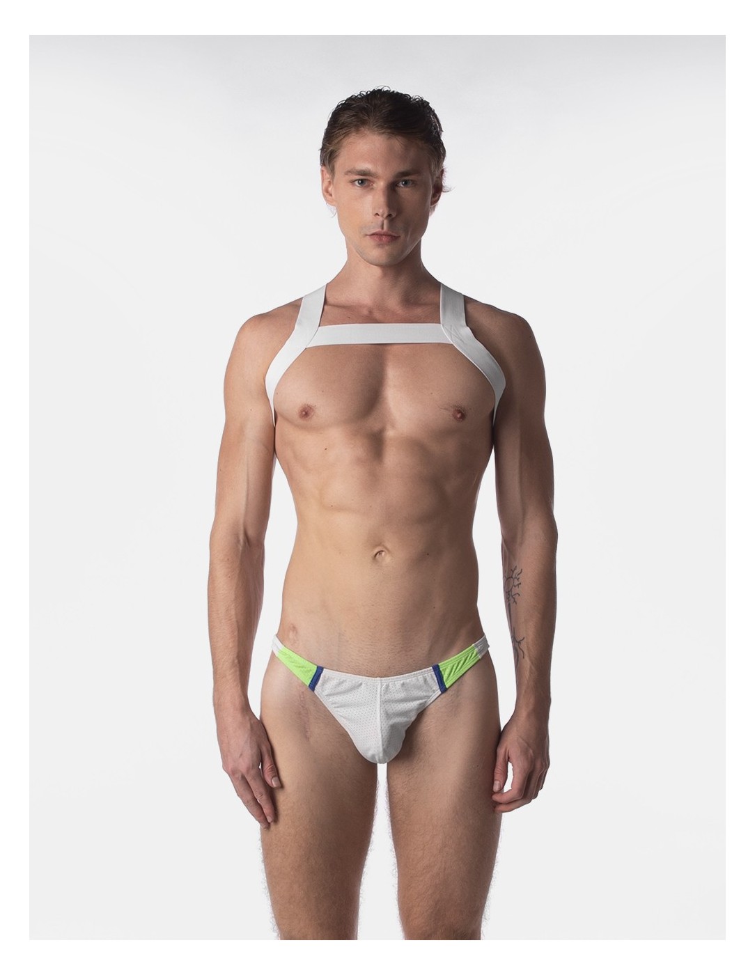 Barcode Berlin - Thong Ronak - White-Green-Blue