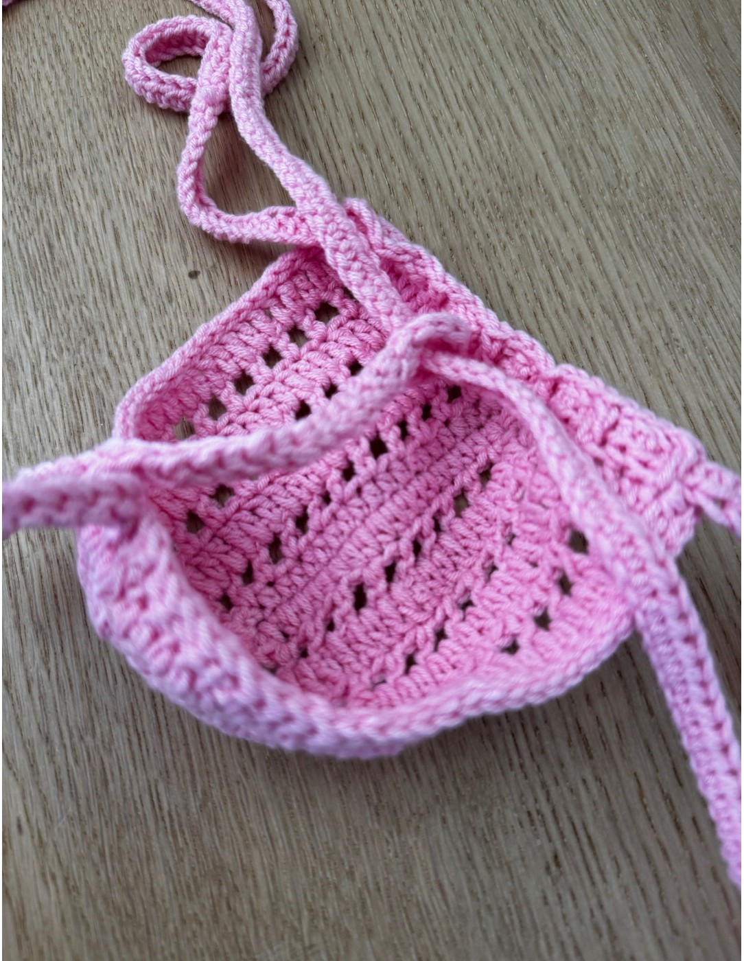 Plexis Wear - Crochet String - Pink