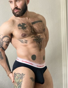 AMU  Men And Underwear - The Shop