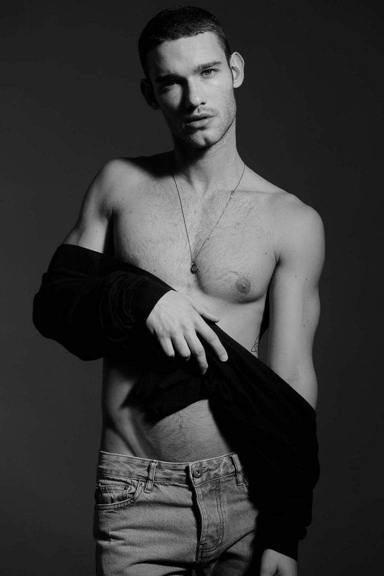 Luigi Ficarelli by Omer Faraj for Brazilian Male Model magazine | Men ...